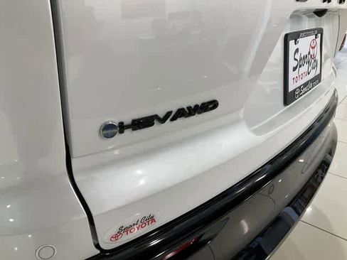 New 2026 Toyota Crown Signia Limited image 3