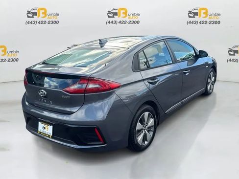 Used 2019 Hyundai Ioniq Plug-In Hybrid image 5