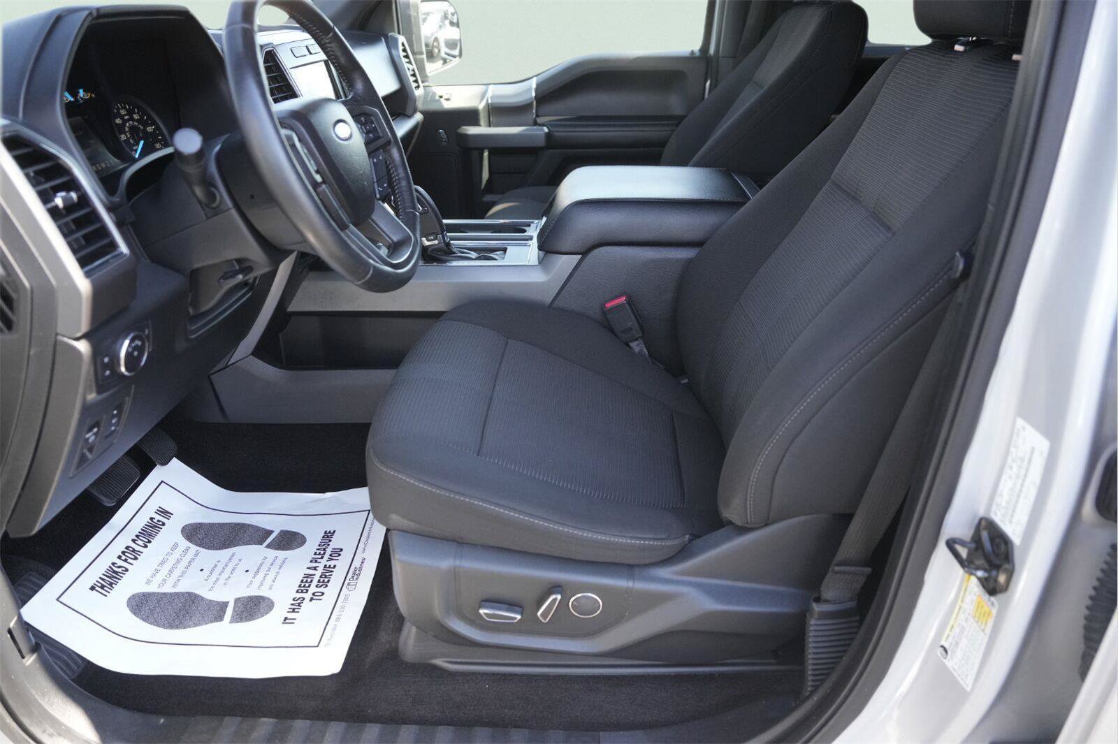Used 2017 Ford F150 XLT w/ Equipment Group 302A Luxury RWD image 9