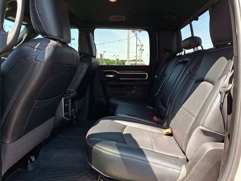 Used 2022 RAM 2500 Big Horn w/ Level B Equipment Group AWD/4WD image 10