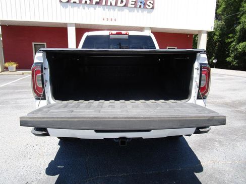 Used 2016 GMC Sierra 1500 Denali AWD/4WD image 29