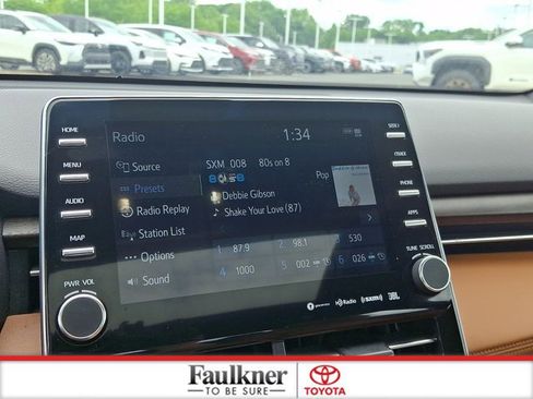 Certified 2021 Toyota Avalon Limited w/ Advanced Safety Package FWD image 18