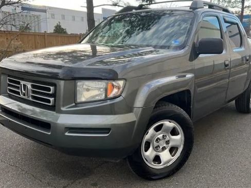 Used 2008 Honda Ridgeline RT image 4