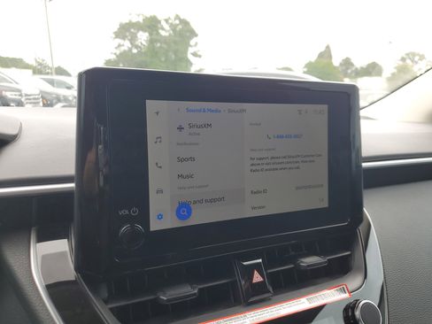 Used 2025 Toyota Corolla LE FWD image 19