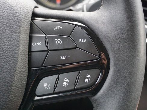 Used 2023 Jeep Cherokee Altitude Lux AWD/4WD image 39