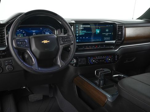 Used 2026 Chevrolet Silverado 1500 High Country w/ High Country Premium Package RWD image 15