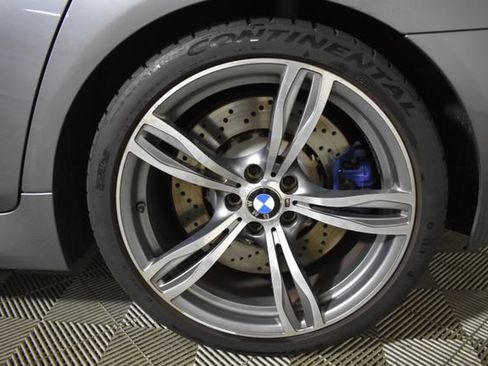 Used 2013 BMW M5 RWD image 47