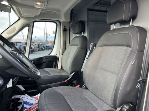 Used 2019 RAM ProMaster 1500 w/ Interior Convenience Group image 13