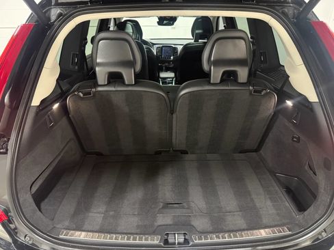 Used 2016 Volvo XC90 T6 Momentum w/ Momentum Plus Package AWD/4WD image 54