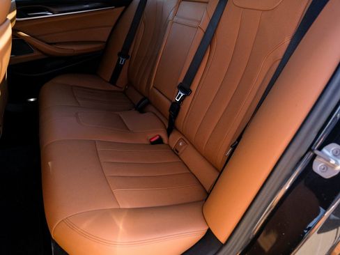 Used 2023 BMW 530i xDrive w/ Executive Package image 50