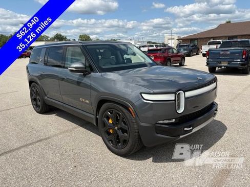 Used 2023 Rivian R1S Adventure Quad AWD/4WD image 9
