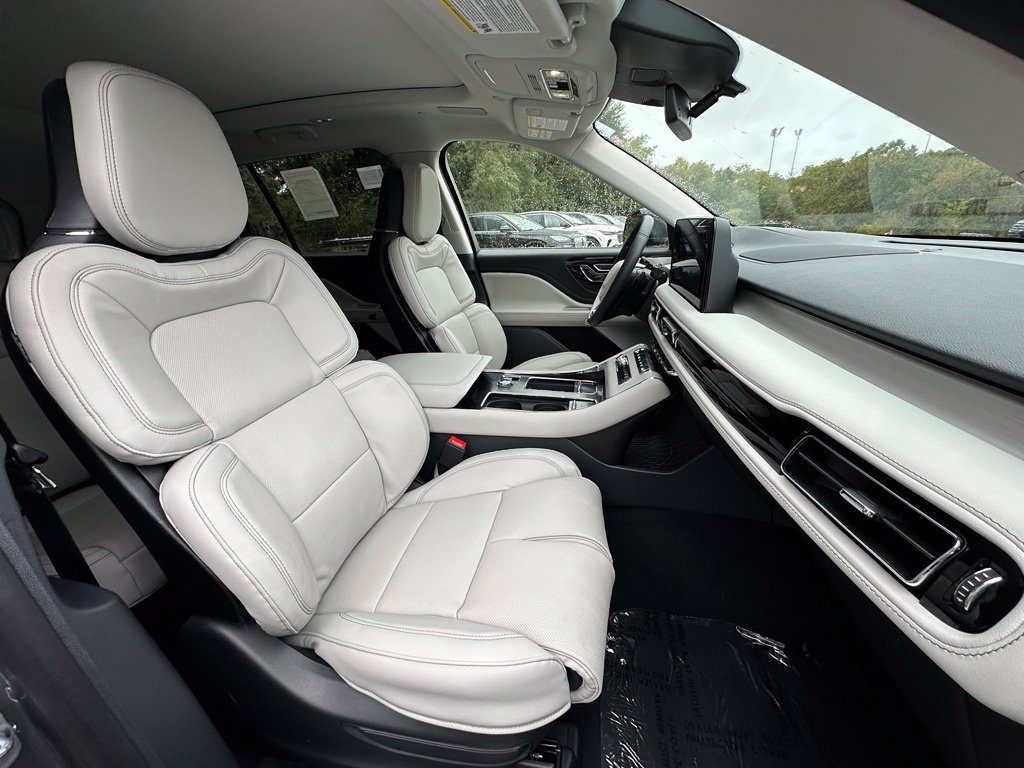New 2027 Lincoln Aviator Reserve AWD/4WD image 24