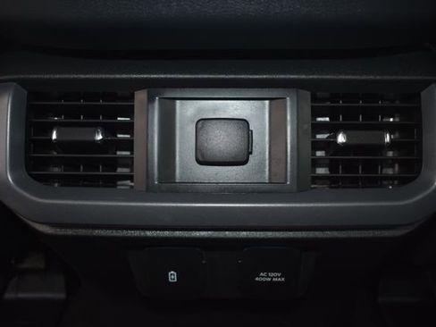 Used 2025 Ford F150 XLT w/ Equipment Group 302A MID image 38