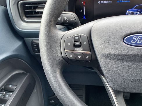 New 2025 Ford Maverick XL image 29