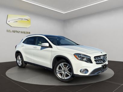 Used 2019 Mercedes-Benz GLA 250 4MATIC w/ Premium Package