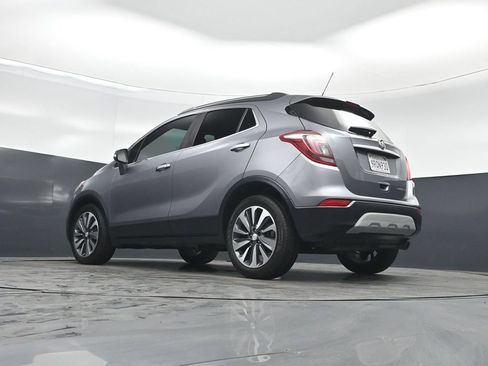 Used 2019 Buick Encore Essence FWD image 52
