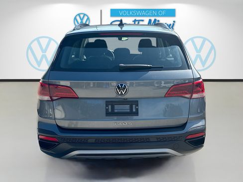 Certified 2023 Volkswagen Taos S FWD image 6