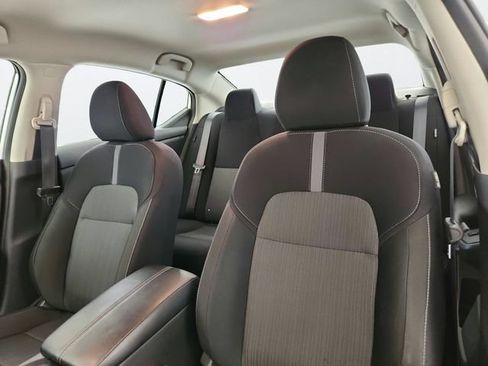 Used 2025 Nissan Sentra SV FWD image 10