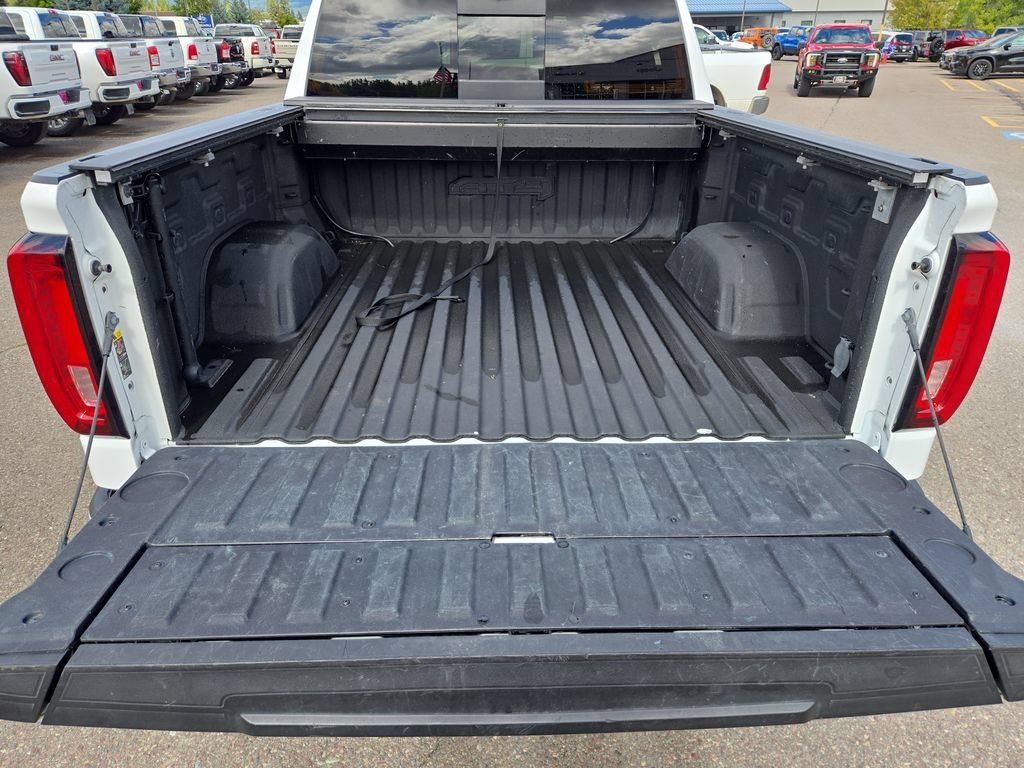 Used 2023 GMC Sierra 1500 AT4 w/ AT4 Premium Package AWD/4WD image 29