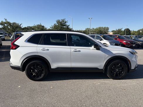 Certified 2024 Honda CR-V Sport image 4
