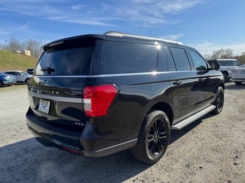 Used 2023 Ford Expedition Max XLT image 10