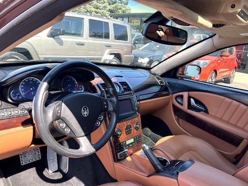 Used 2006 Maserati Quattroporte image 8