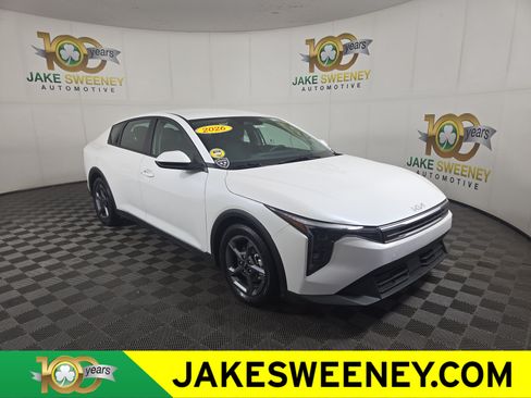 Used 2026 Kia K4 FWD image 1