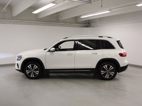 Certified 2025 Mercedes-Benz GLB 250 4MATIC image 7