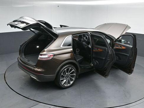 Used 2019 Lincoln Nautilus Reserve w/ Driver Assistance Package image 59