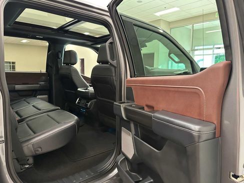 Used 2021 Ford F150 Lariat AWD/4WD image 27