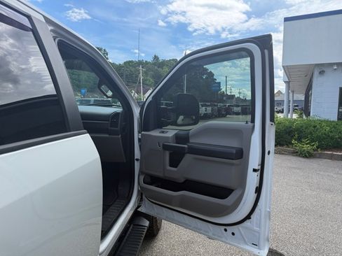 Used 2021 Ford F250 XL w/ STX Appearance Package AWD/4WD image 28