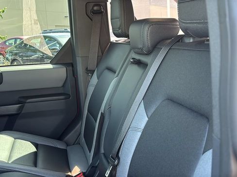 Used 2024 Ford Bronco Black Diamond AWD/4WD image 31