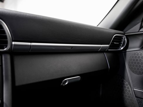 Used 2012 Porsche 911 Carrera GTS image 15