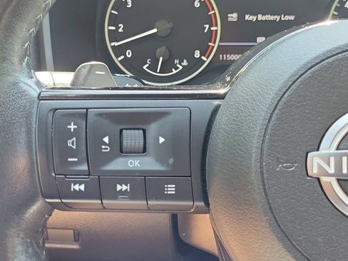 Used 2023 Nissan Rogue SL w/ SL Premium Package AWD/4WD image 28