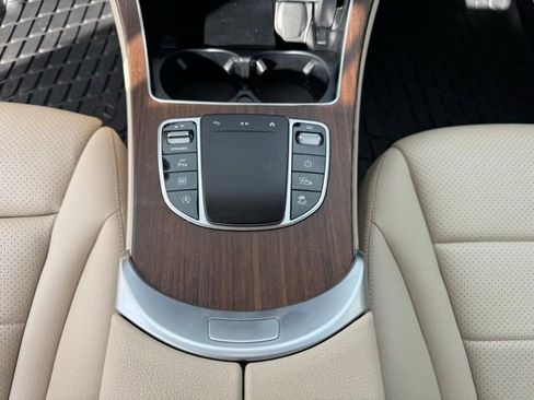 Certified 2022 Mercedes-Benz GLC 300 image 15