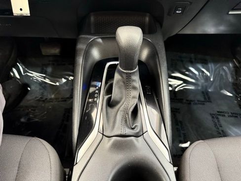 Used 2024 Toyota Corolla LE image 37