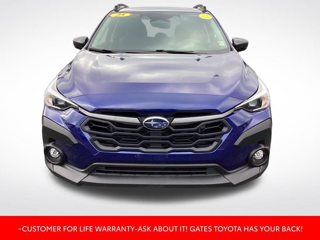 Used 2025 Subaru Crosstrek 2.5i Premium AWD/4WD image 2