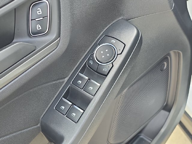 Certified 2023 Ford Escape Active w/ Tech Pack #1 AWD/4WD image 9