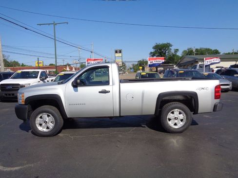 Used 2012 Chevrolet Silverado 1500 W/T image 1