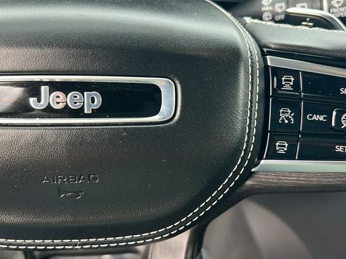 Certified 2025 Jeep Grand Cherokee L Overland w/ Advanced Protech Group III image 20