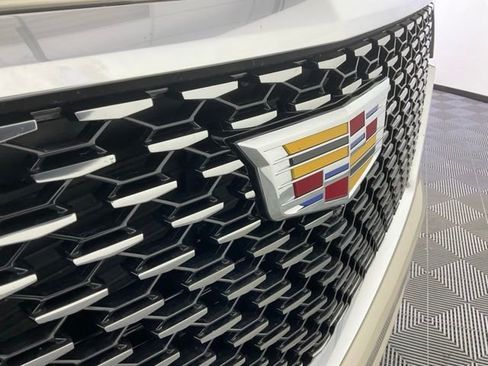 Certified 2023 Cadillac Escalade Premium Luxury w/ Performance Package image 9