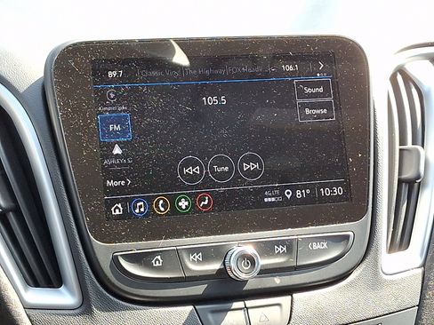 Used 2024 Chevrolet Malibu LT image 16