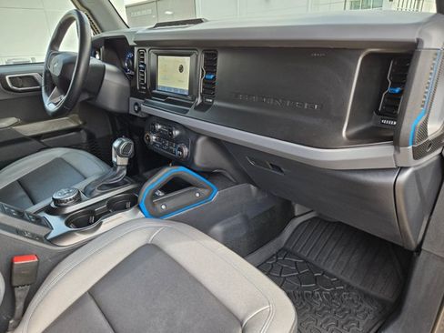 Used 2023 Ford Bronco Black Diamond w/ Sasquatch Package AWD/4WD image 20