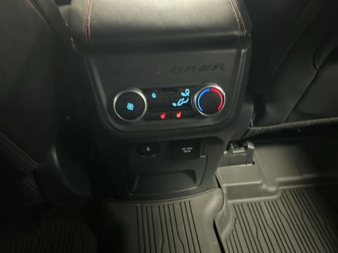 Certified 2025 Ford Explorer ST AWD/4WD image 16