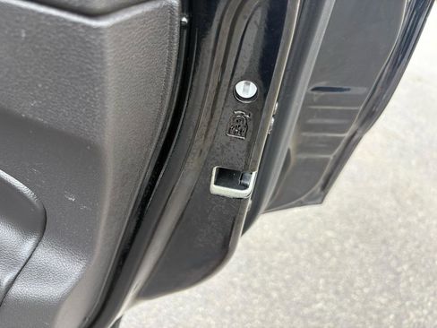 Used 2017 Ford Escape SE AWD/4WD image 53