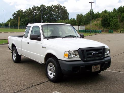 Used 2009 Ford Ranger XL RWD image 1