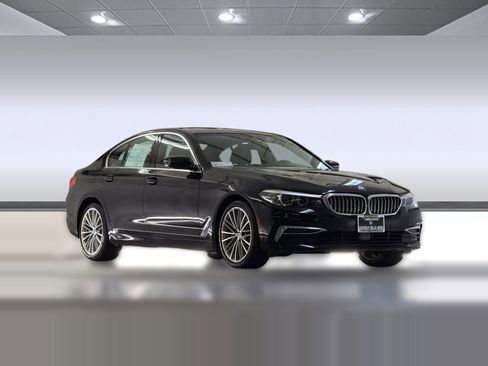Used 2019 BMW 530i RWD image 7