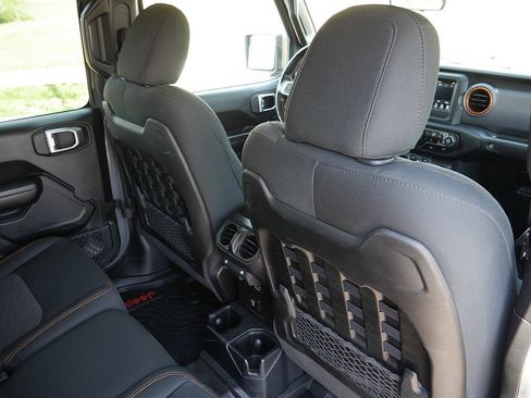 Used 2020 Jeep Gladiator Mojave w/ LED Lighting Group AWD/4WD image 54