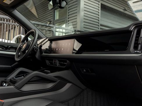 New 2026 Porsche Cayenne AWD/4WD image 48