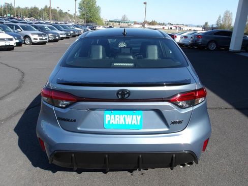 Used 2024 Toyota Corolla XSE FWD image 4